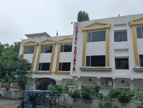 Hotel Sujata - 3-Star