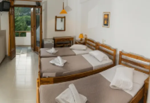 Neos Omalos Hotel