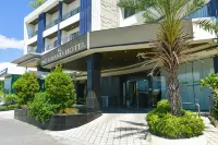 Best Western Plus Hotel Subic Freeport Institute For Research Science and Technology附近的飯店