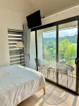 Biệt thự và Khu nghỉ dưỡng ROSE Ba Vì Các khách sạn gần Chùa Khai Nguyên
