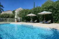 Logis Hôtel la Bastide des Monges - Pools