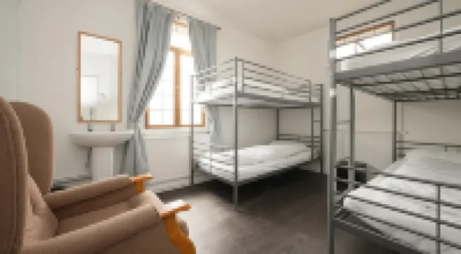 The Walrus Bar and Hostel