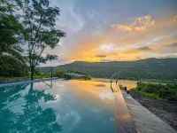 The Hosteller Panshet