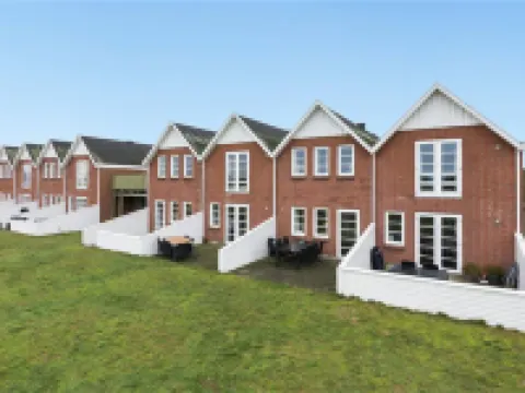 "Efraima" - 1.7km from the Sea