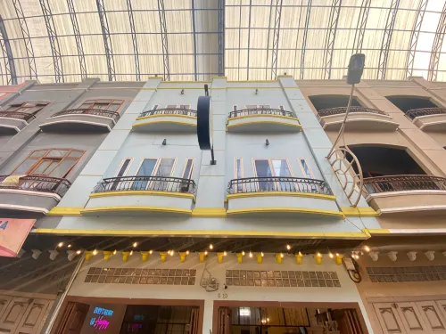 阿里亞賓館