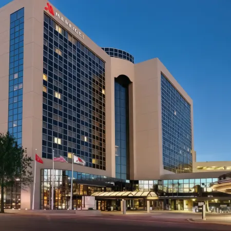 Chattanooga Marriott Downtown Отели рядом с достопримечательностью «Водопады Раби»