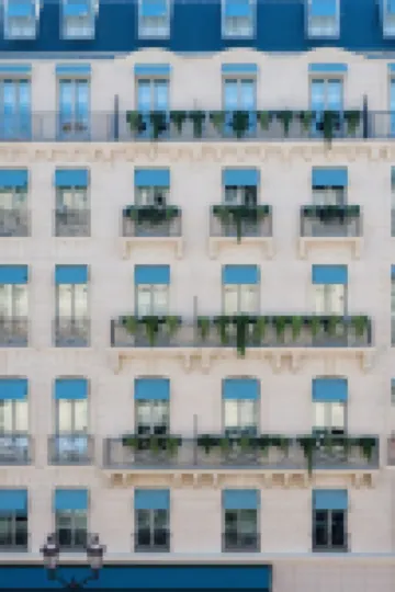 Nolinski Paris - Evok Collection