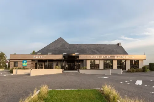 Inter-Hotel L'aquarium Hotels in Fresnes-les-Montauban