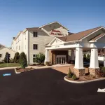 Hampton Inn & Suites Mystic Hotel a 