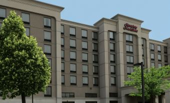 Hampton Inn and Suites by Hilton Windsor