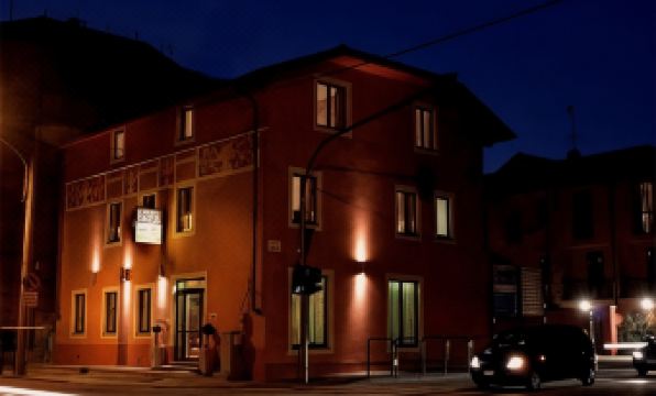 Hotel Fortyfive - Housity