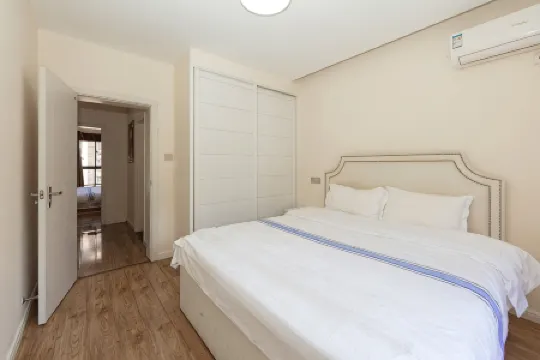 Yixiangju Apartment (Wulingshan Avenue)