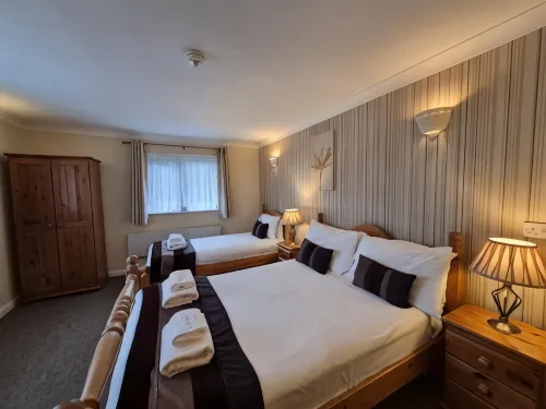 The Heath Inn Hotel a Woburn