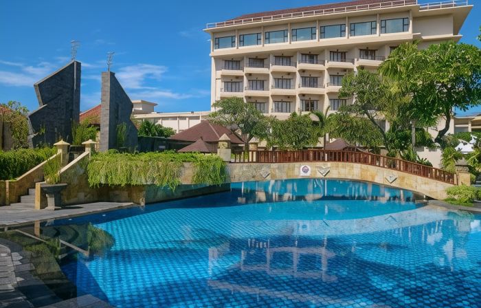 Lombok Raya Hotel