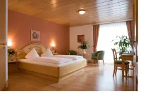 Landgasthof zur Burg Hotels in Stühlingen