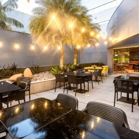 Ibis Styles Belem Hangar
