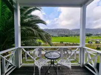 Mulligans Guest Lodge - วิว
