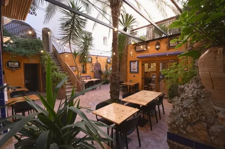 El Camí Hotel