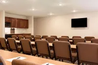 Country Inn & Suites by Radisson, Lehighton-Jim Thorpe, PA - Wifi