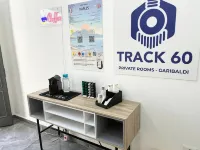 Track 60 - Private Rooms Garibaldi