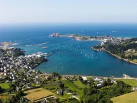 Port-Blanc Beach Cottage in Plougasnou