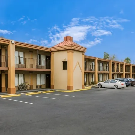 Econo Lodge Salisbury