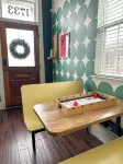 Funky Designed 2 Bed / 1 Bath - Walk to French Quarter in Historic NOLA