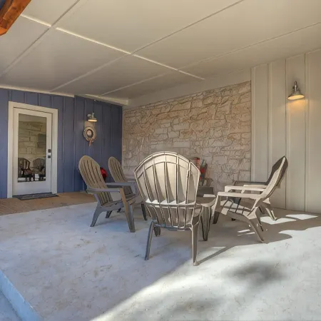 The Homestead Carriage House