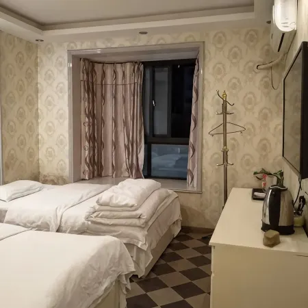 Tongjiang Jufu Hotel