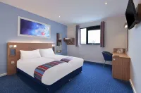 Travelodge London Wood Green - 3-Star