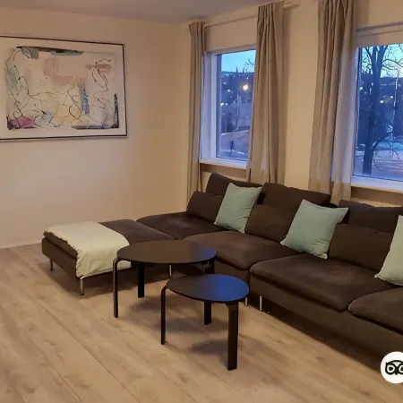 Post-Plaza Guesthouse