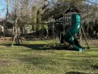 Lake Michigan Beach Is Across Street, 6 Person Hot Tub, Fire Pit, New Bathrooms Hotels in Chikaming Township