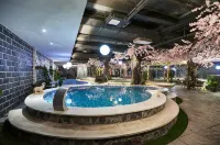 Ordos Tieniu Phoenix Hotel - Hot Springs