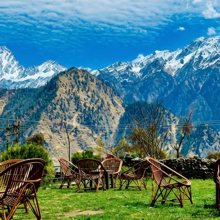 Himalayan High, Auli, by Himalayan Eco Lodges