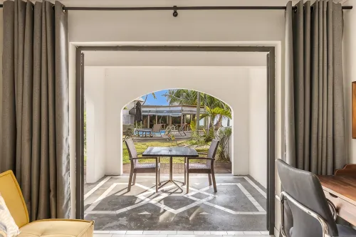 Grand Sahāna 3 | Beachfront Studio Apartment | Digital Nomad Complex - Apartments