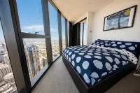 Melbourne Central Luxury Sky Sunset BayView Apartment