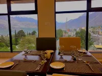 Avari Xpress Gilgit - breakfast