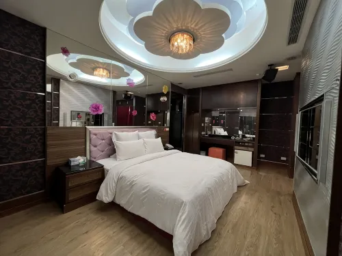 Laiyin Motel