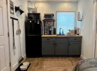 Charming pet friendly studio 350 feet away from the Rodanthe Pier and the beach.