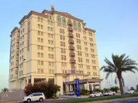 Golden Tulip Al Khobar Suites Hotel in zona Centro Commerciale Oasis Mall
