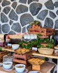 Luxcamp Bukit Damar - Puncak By Horison - breakfast