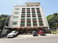 達沃市星酒店 鄰近蓋普農場的酒店