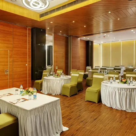 Click Hotel Bhuj