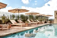 Austin Proper Hotel, a Member of Design Hotels - Luxury