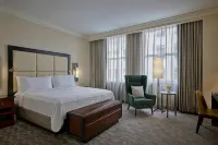 JW Marriott Chicago - Kitchens