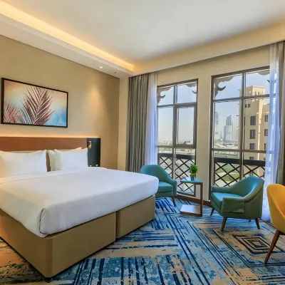 S19 Hotel-Al Jaddaf Metro Station Отели рядом с достопримечательностью «Стадион «Забиль»»