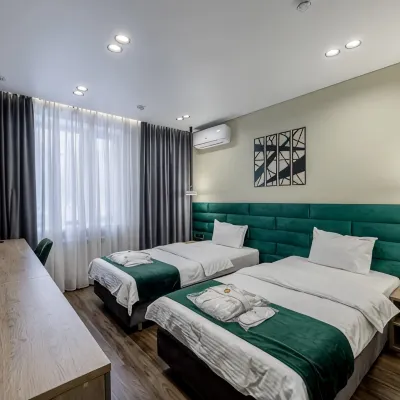 Royal Status Hotel Các khách sạn gần Ga Mitino