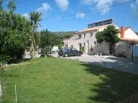 Hotel la Reserve Hotels in 