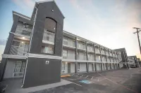 The Crossroads Hotel and Suites Irving - Jacuzzi
