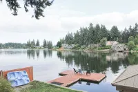 Long Lake Retreat - 4-Star